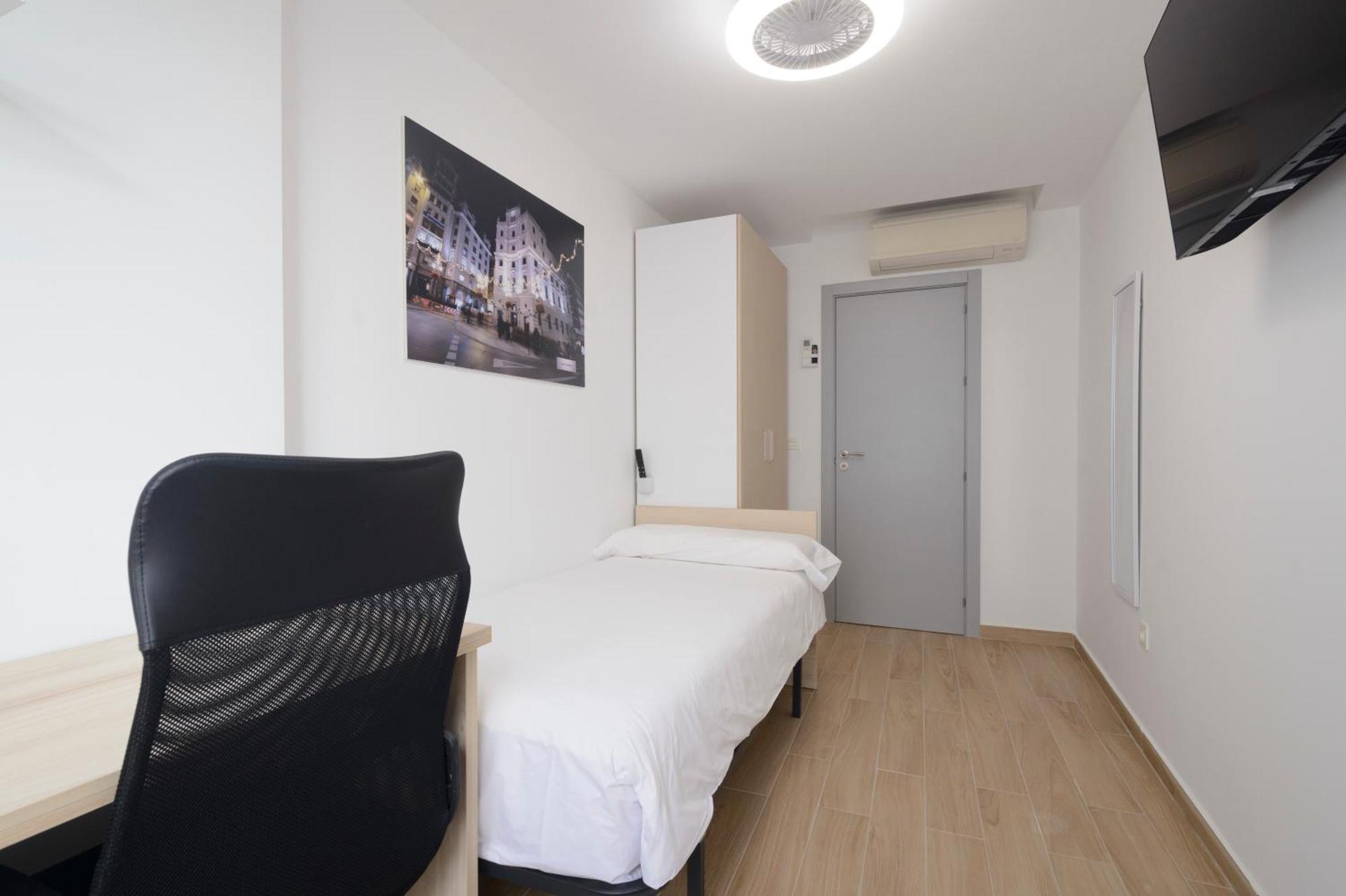Apartment J De La Alhambra