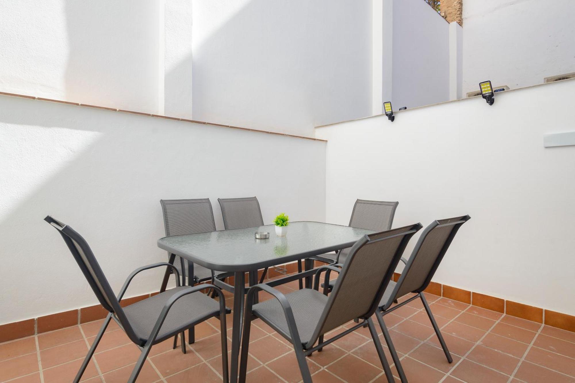 Apartment J De La Alhambra